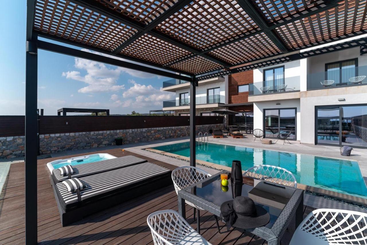 Amara Luxury Villas Лакханія Екстер'єр фото